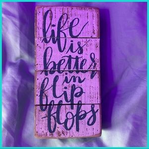 Cute beachy wall decor/standing decor